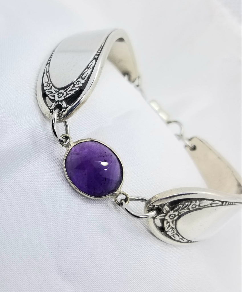Vintage spoon bracelet, upcycled silverware with amethyst gemstone - Kpughdesigns