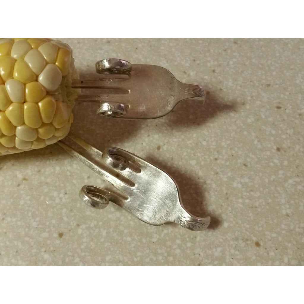 Sweet Corn holders, corn on the cob skewers, twisted forks, upcycled corn holders - Kpughdesigns