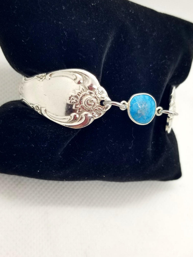 Spoon bracelet with turquoise - Small - Kpughdesigns