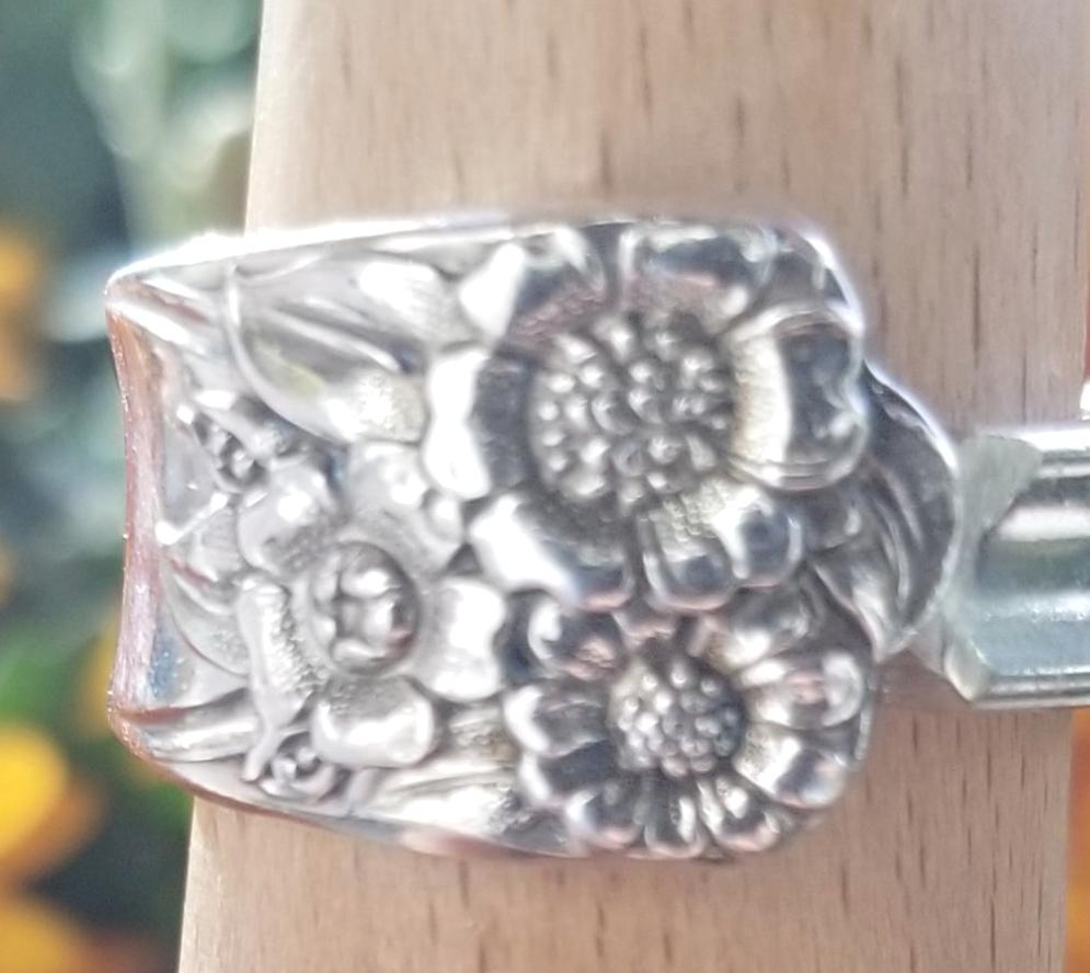 Spoon ring, April silverware, sunflowers, vintage, upcycled floral - Kpughdesigns