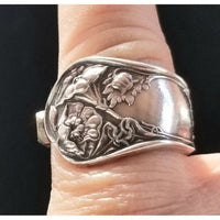 Lilly flower silver ring, spoon ring, thumb, floral - Kpughdesigns