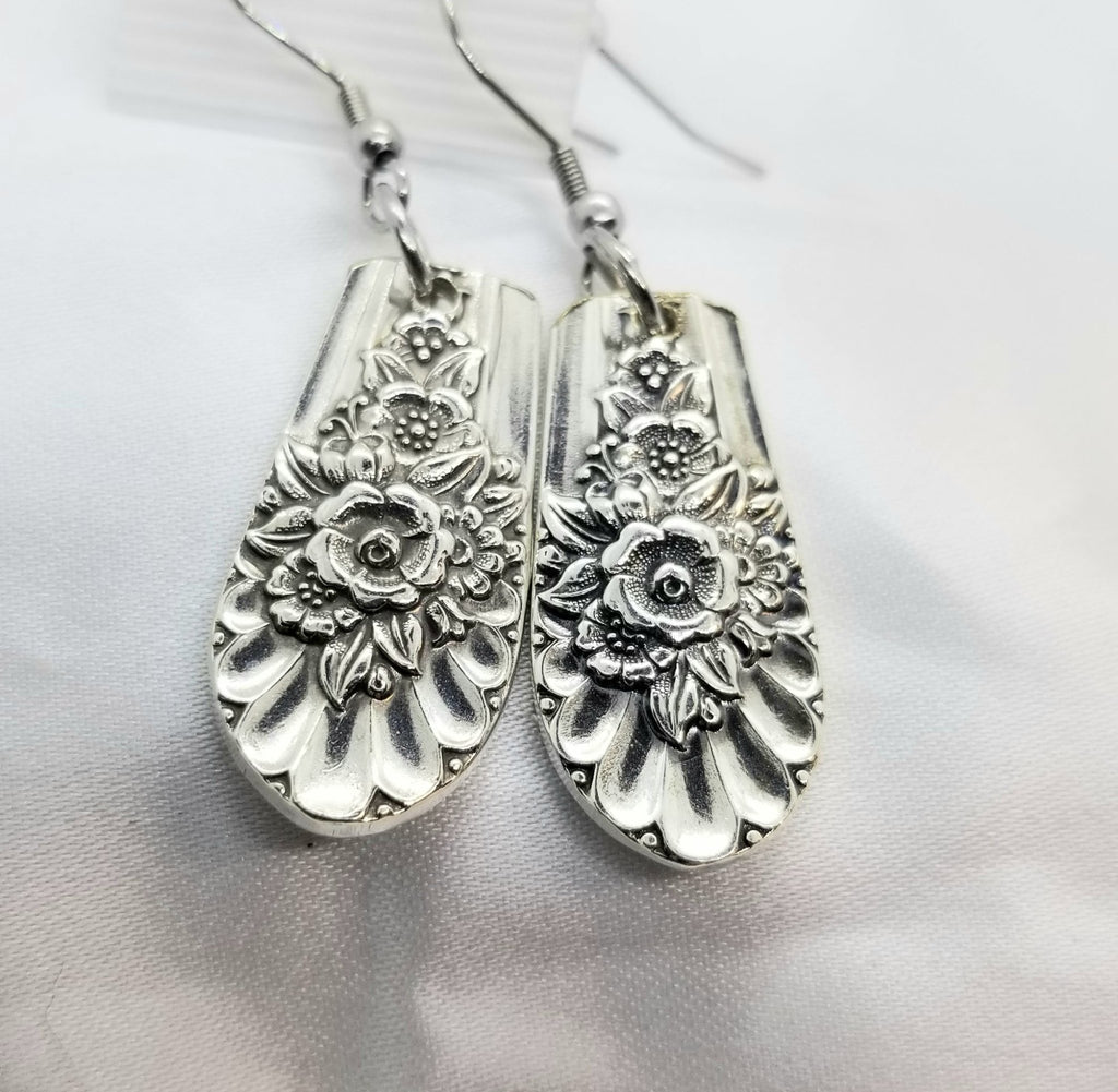 Silverware pierced earrings, vintage Jubilee, upcycled spoons, hypoallergenic - Kpughdesigns