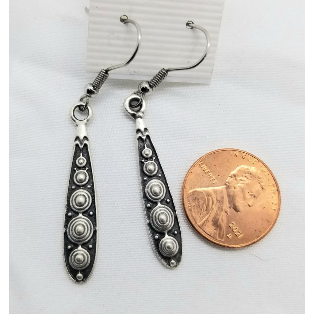 Pierced earrings, spiral - Kpughdesigns