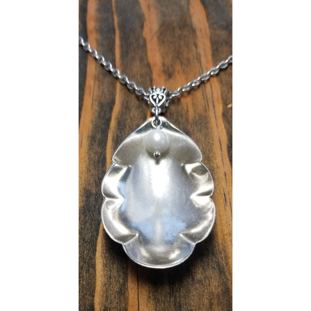 Shell pearl necklace. Beach jewelry, spoon pendant - Kpughdesigns