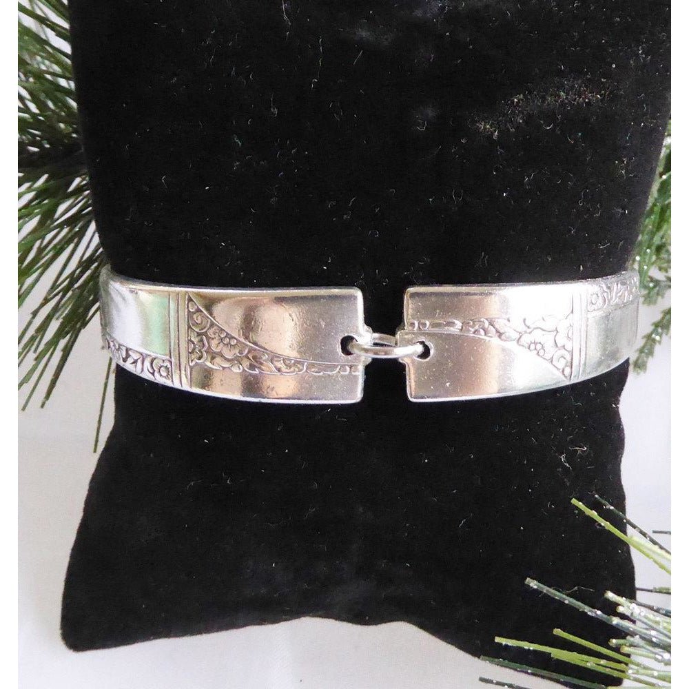 Spoon bracelet, cuff bracelet, magnetic clasp, size medium - Kpughdesigns