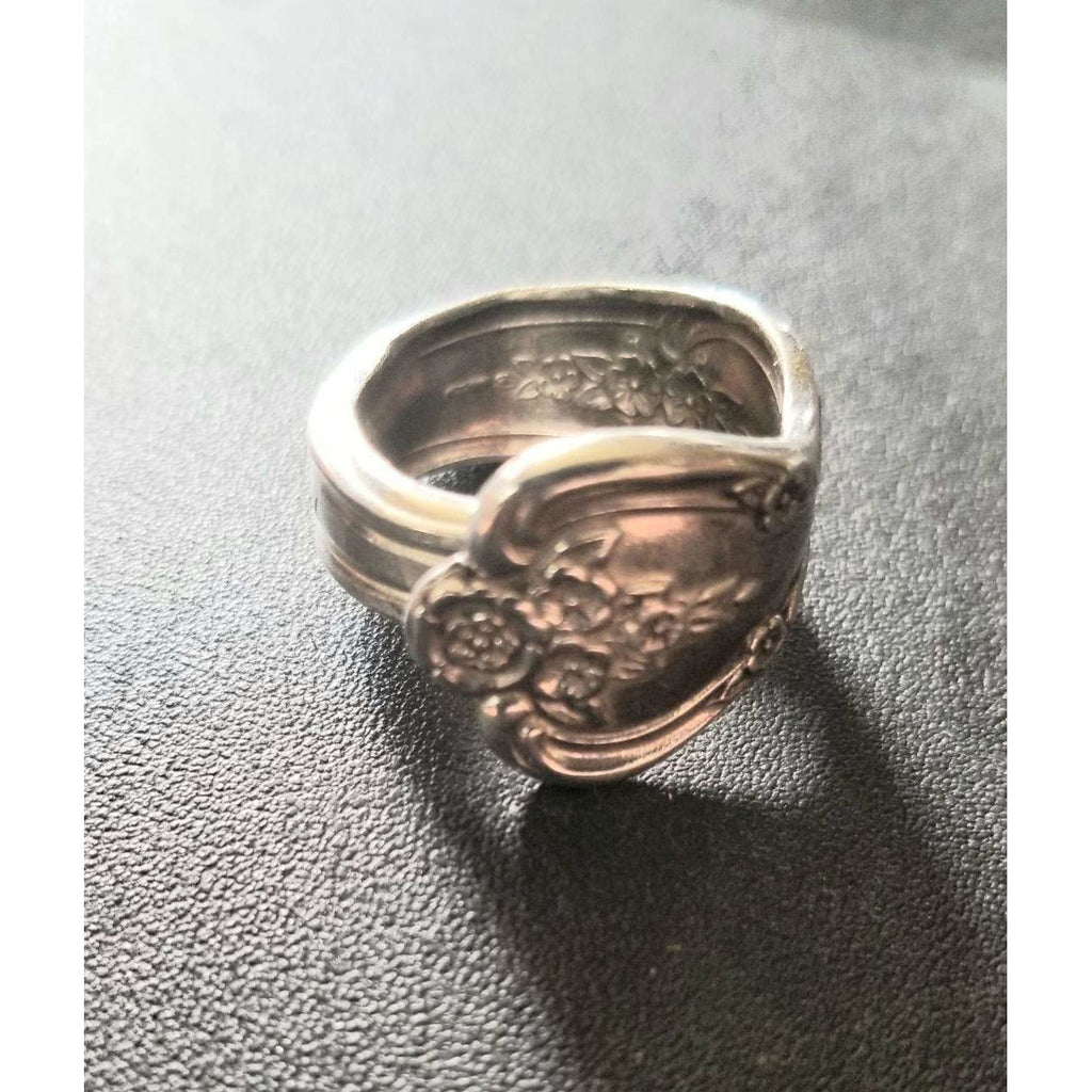 Spoon ring, floral, rings, Magnolia pattern, vintage, thumb ring - Kpughdesigns