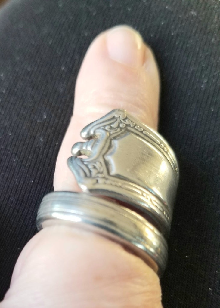 Spoon ring, wrap in mid century style - Kpughdesigns