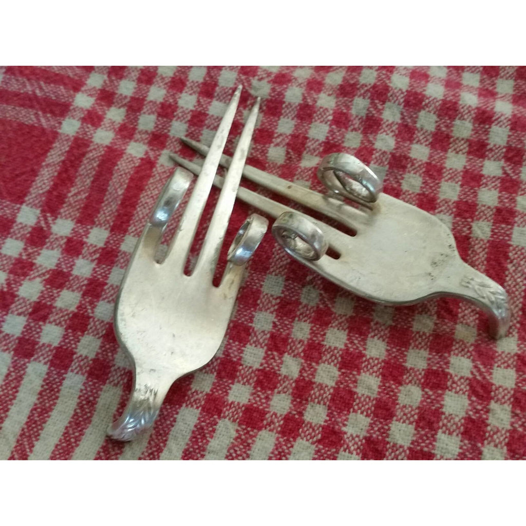 Sweet Corn holders, corn on the cob skewers, twisted forks, upcycled corn holders - Kpughdesigns