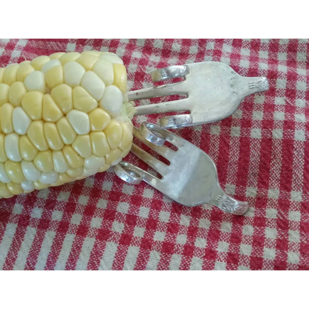 Sweet Corn holders, corn on the cob skewers, twisted forks, upcycled corn holders - Kpughdesigns